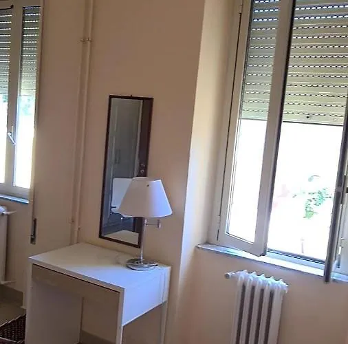Bed & Breakfast Riari Garden 5*