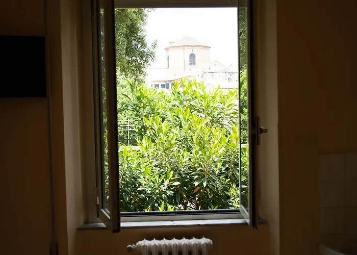 Riari Garden Bed & Breakfast 5*