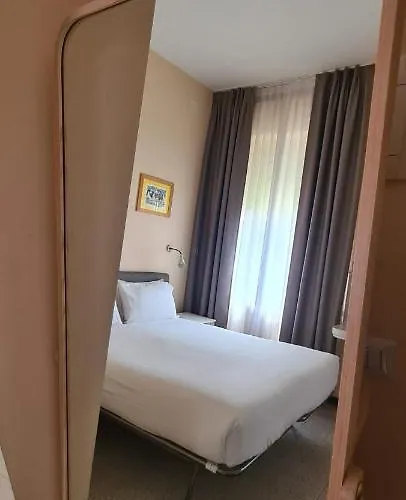 Bed & Breakfast Riari Garden